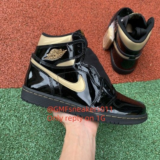 Air Jordan 1 AJ1 “BlackMetallic Gold”