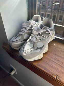 New Balance 9060 Grey Sneakers
