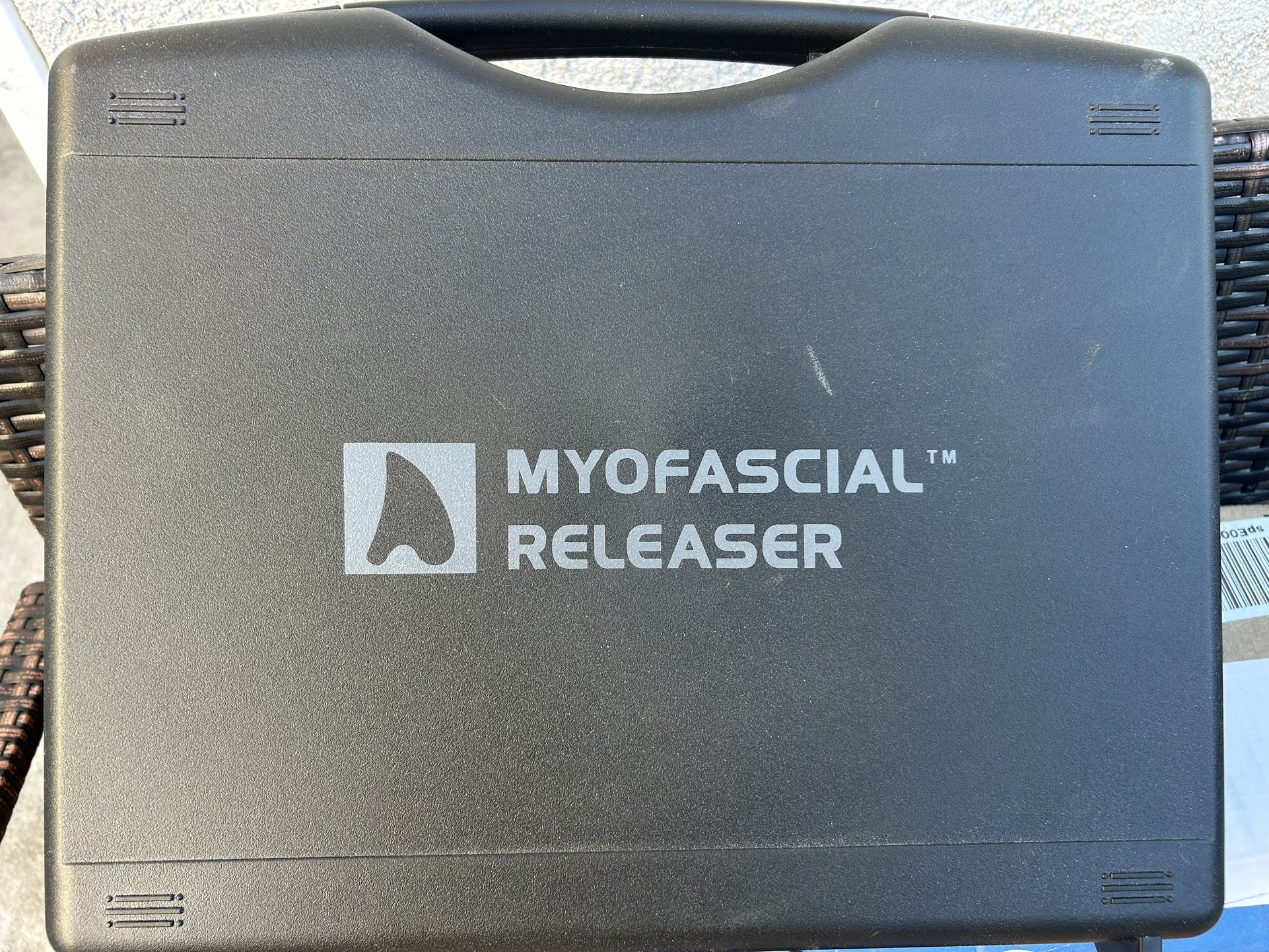 MYOFASCIAL RELEASER