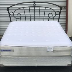 Queen Size Bed with Mattress Set