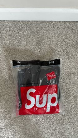 Supreme socks
