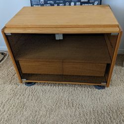 Vintage 1987 CWD TV Cabinet w/Storage Draws....Mint Condition 