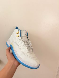Jordan 12 university blue size 8.5