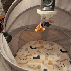 Fisher Price Deluxe On The Go Projection Dome