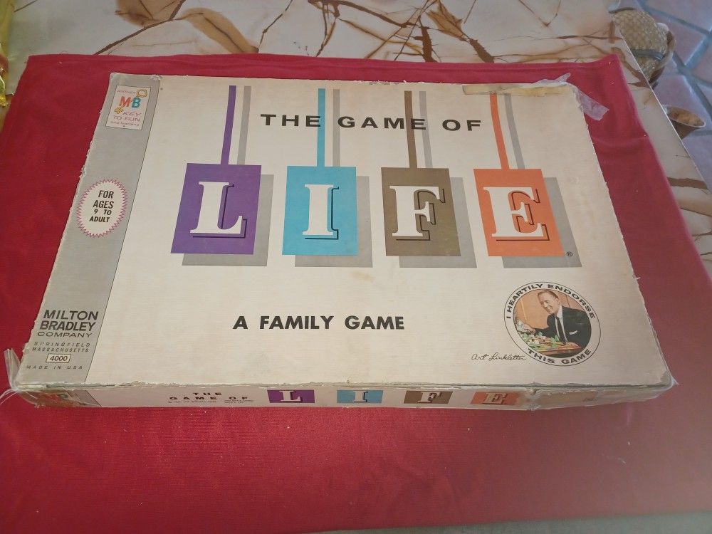 Milton Bradley Game Of Life 1st edition 1960 $150obo