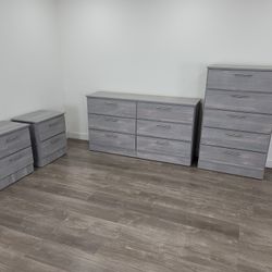 ✨GRAY DRESSER+CHEST+NIGHTSTANDS