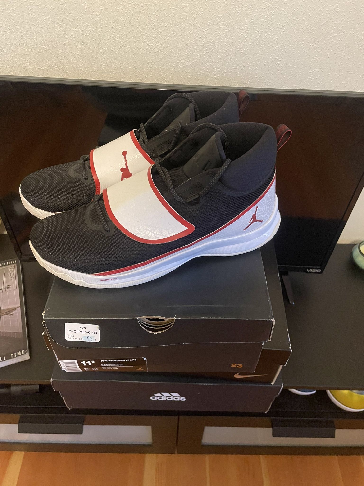 Jordan Basketball Shoes- Men’s Size 11 1/2