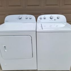 Beautiful, Matching Set!!! Large Capacity Whirlpool Washer and Matching, Gas Dryer!!! Must See To Appreciate!!!