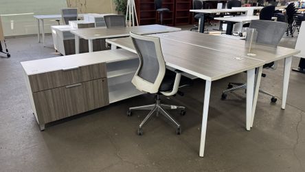 HON Voi Table Desk & Credenza