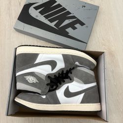 Nike Jordan 1 Retro High Sz 13 