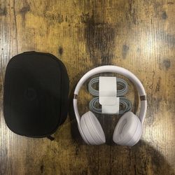 Beats Studio³ Wireless Headphones – Desert Sand / Rose Gold
