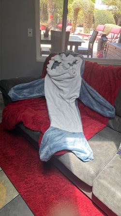 Shark Wearable Blanket / Mermaid-Style Shark Tail Blankets