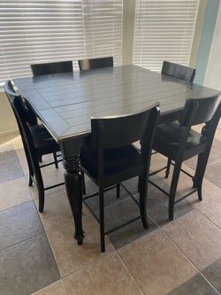 Kitchen table