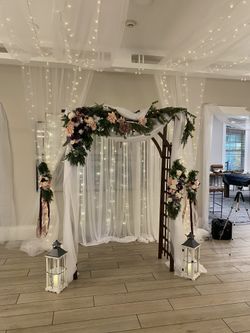 Wooden Garden Arbor Arch