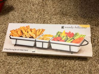 Wendy Bellissimo 4-Piece Serving Set with Metal Stand