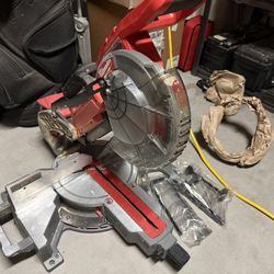 Milwaukee 10in Miter Saw Dual Bevel Compound Slider