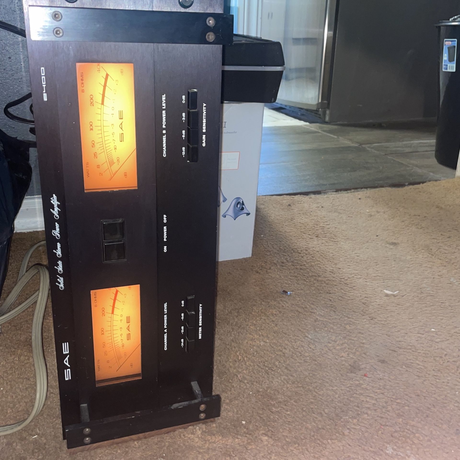 SAE 2400 2 Channel AMP #371