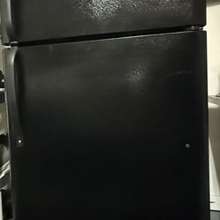 frigidaire refrigerator 18.2 cu ft