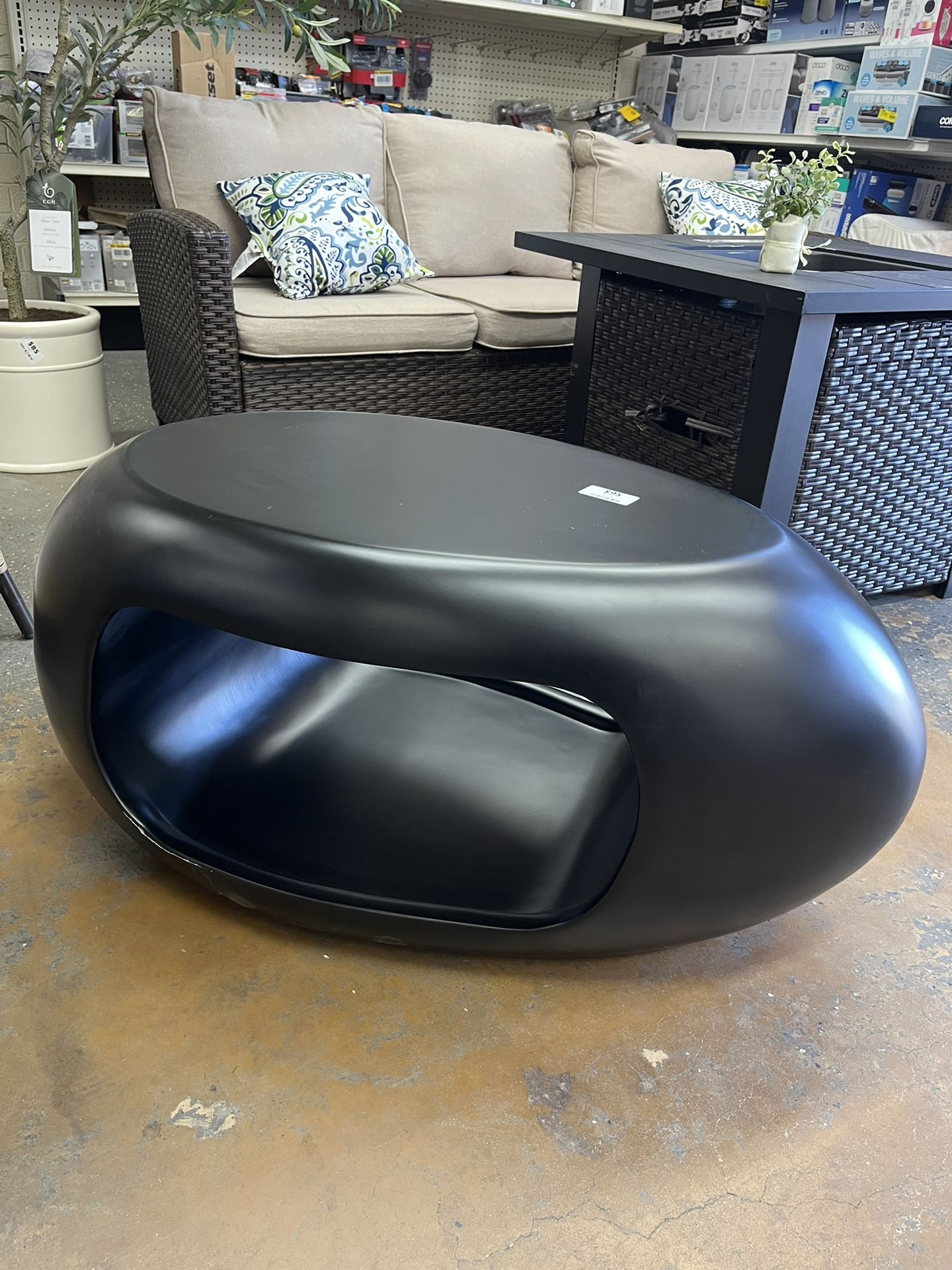 Contemporary Modern Hollow Coffee Table