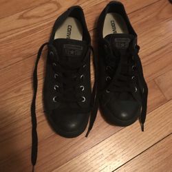 Converse Size 9