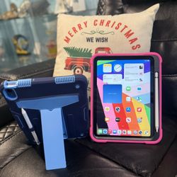 Ipad 10ta Ultimo iOS 26  Todo Including ipad Case Charge Pencil 