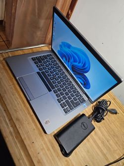 Dell 14 Pc. I7-10th. Gen. CPU. 16GB Ram. 512GB m.2 NVMe SSD.