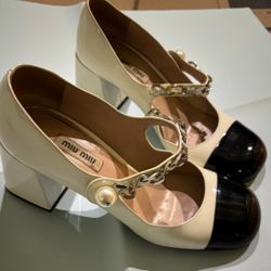 Miu Miu Leather Pumps size:36.5