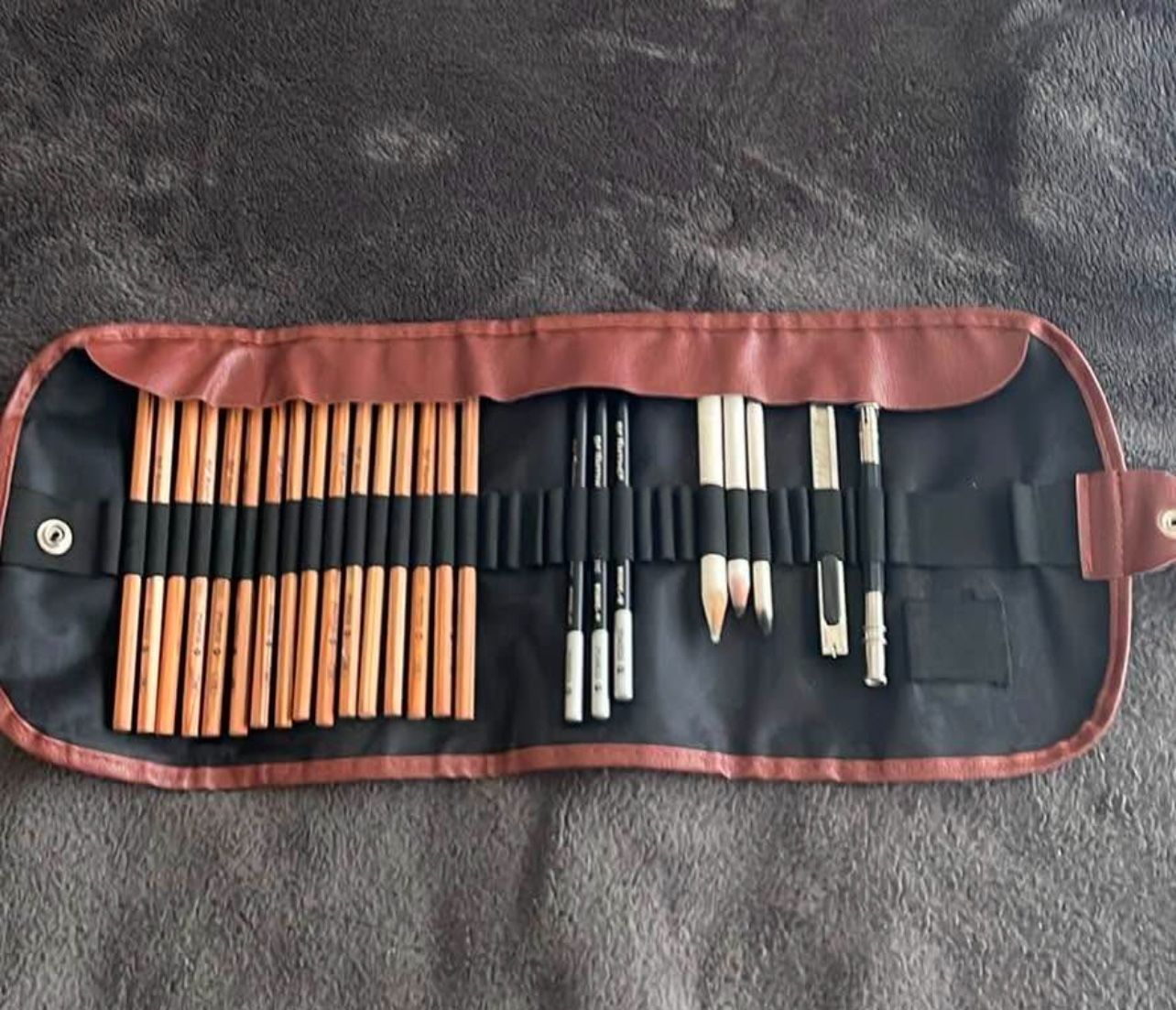 Raffine charcoal pencil set