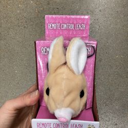 NWT Remote Control Leash Bunny