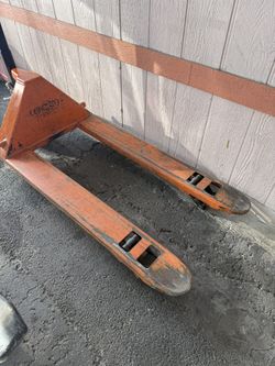 Pallet Jacks