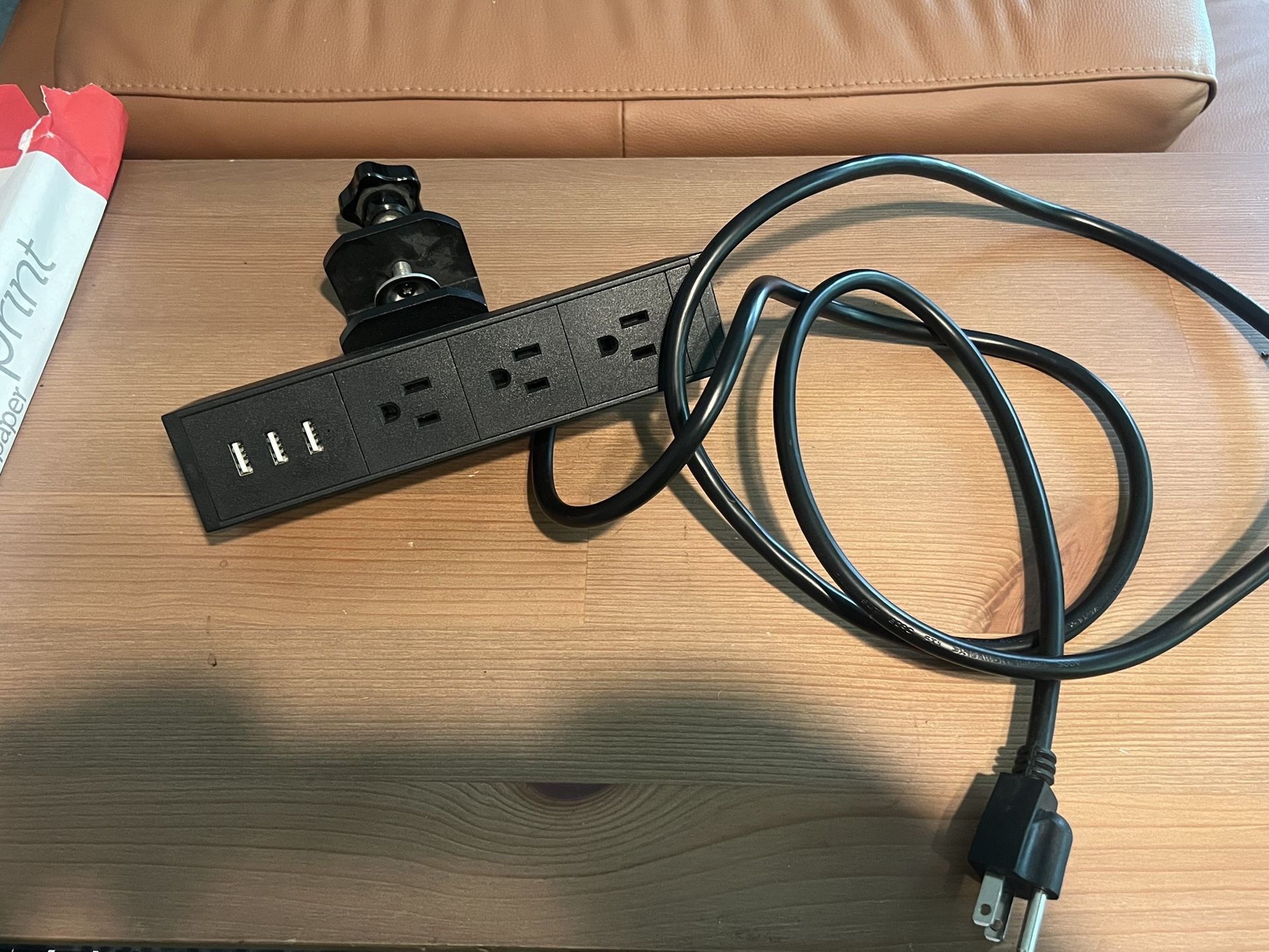 Desk Clamp Power Strip With 3 USB-A 2.0 Ports