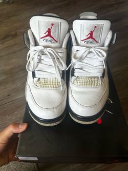 Jordan 4 White Cement