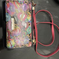 Small Wallet Cross Body 