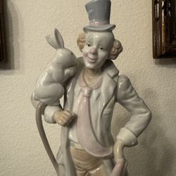 Porcelain clown 🤡