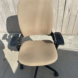 Steelcase Leap V2 Office Chair 