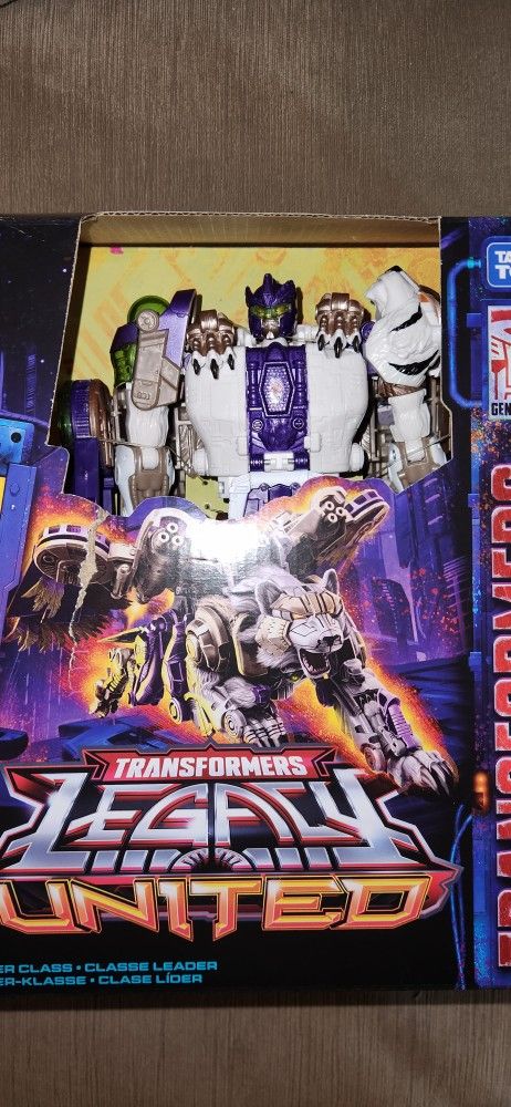 Transformers Legacy TigerHawk