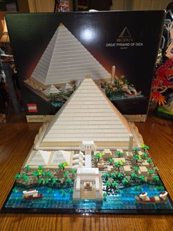 Lego Architecture "Pyramid of Giza" (2022)