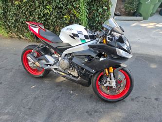 2024 Aprilia RS660