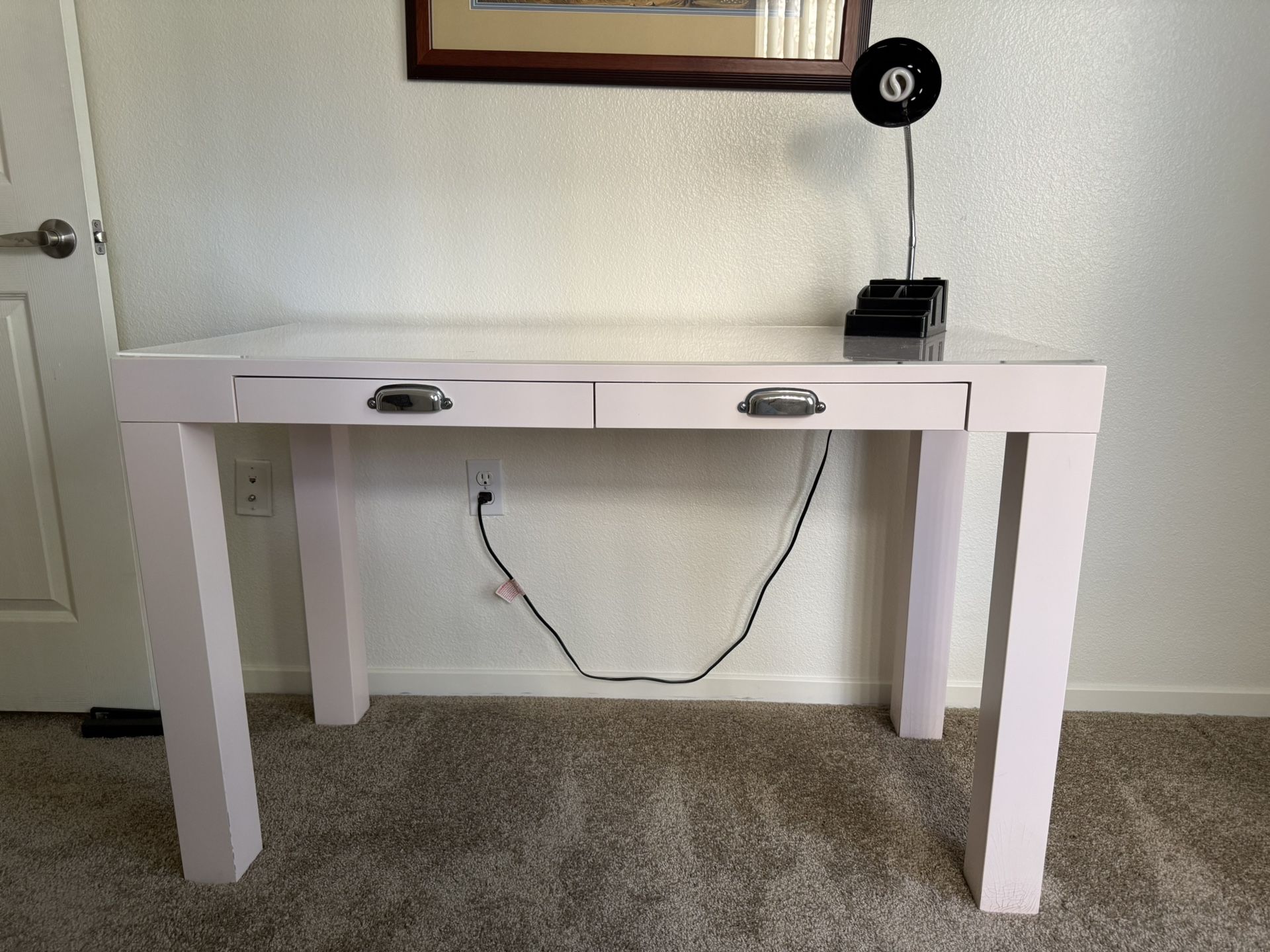 Free Desk