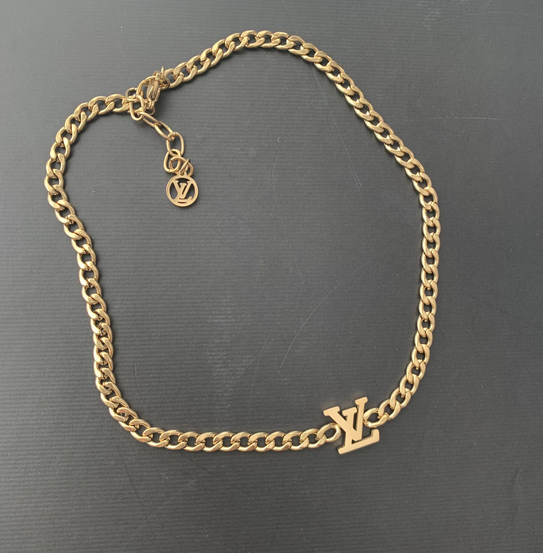 Choker Necklace