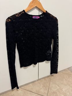 Long sleeve crop top