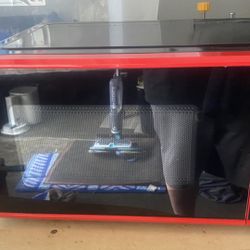Great working hardly used microwave