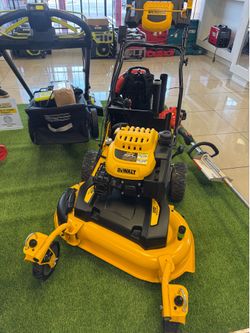 Dewalt 28” commercial mower