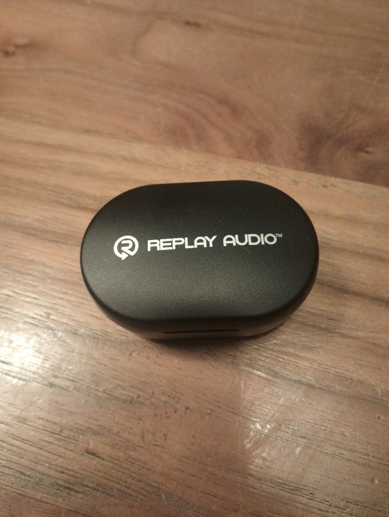 REPLAY AUDIO Earbuds
