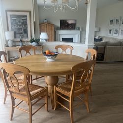 Pottery Barn Italian Napoleon Rush Dining Chairs (6)