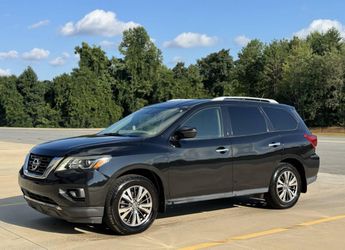 2017 Nissan Pathfinder