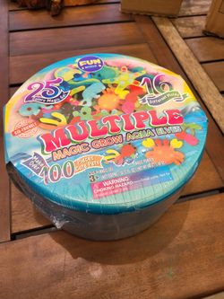 Multiple GROWING AQUA MARINE ANIMALS