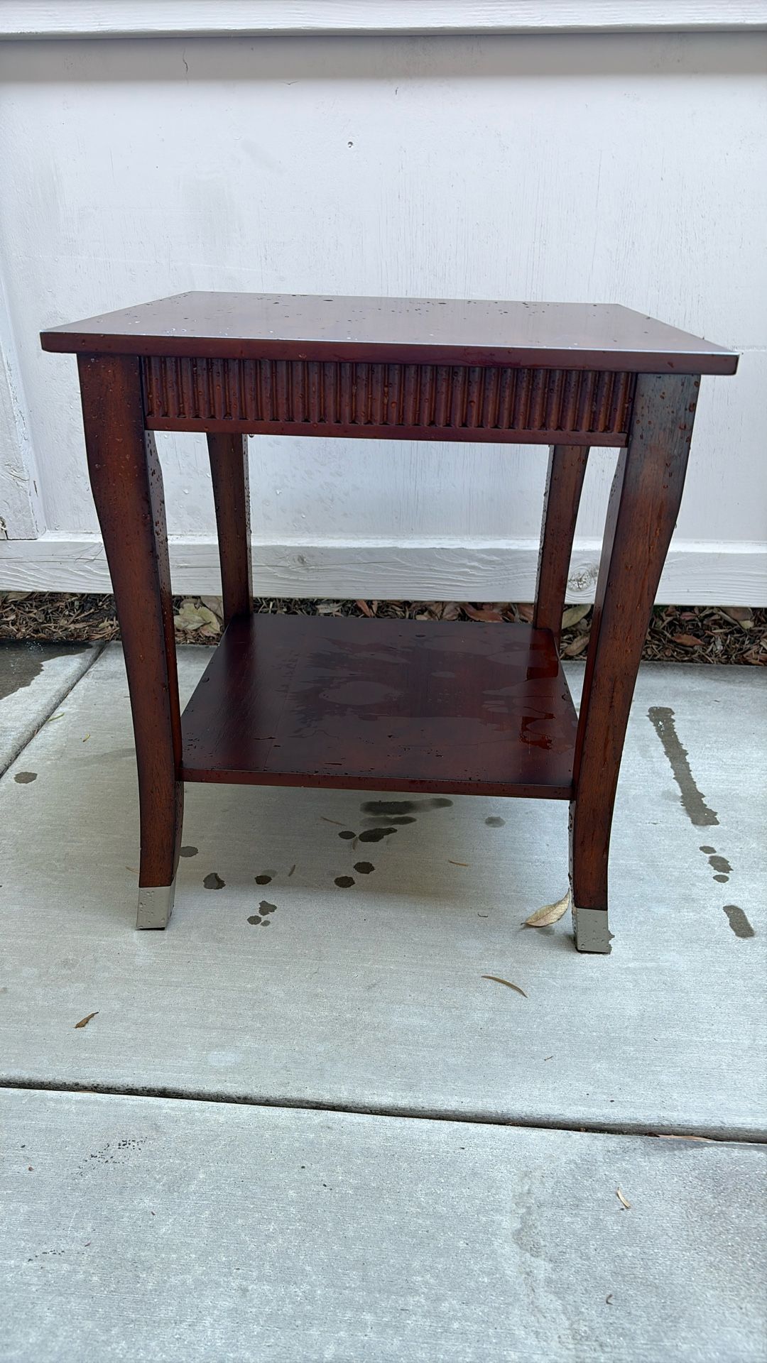 End Table/ Side Table