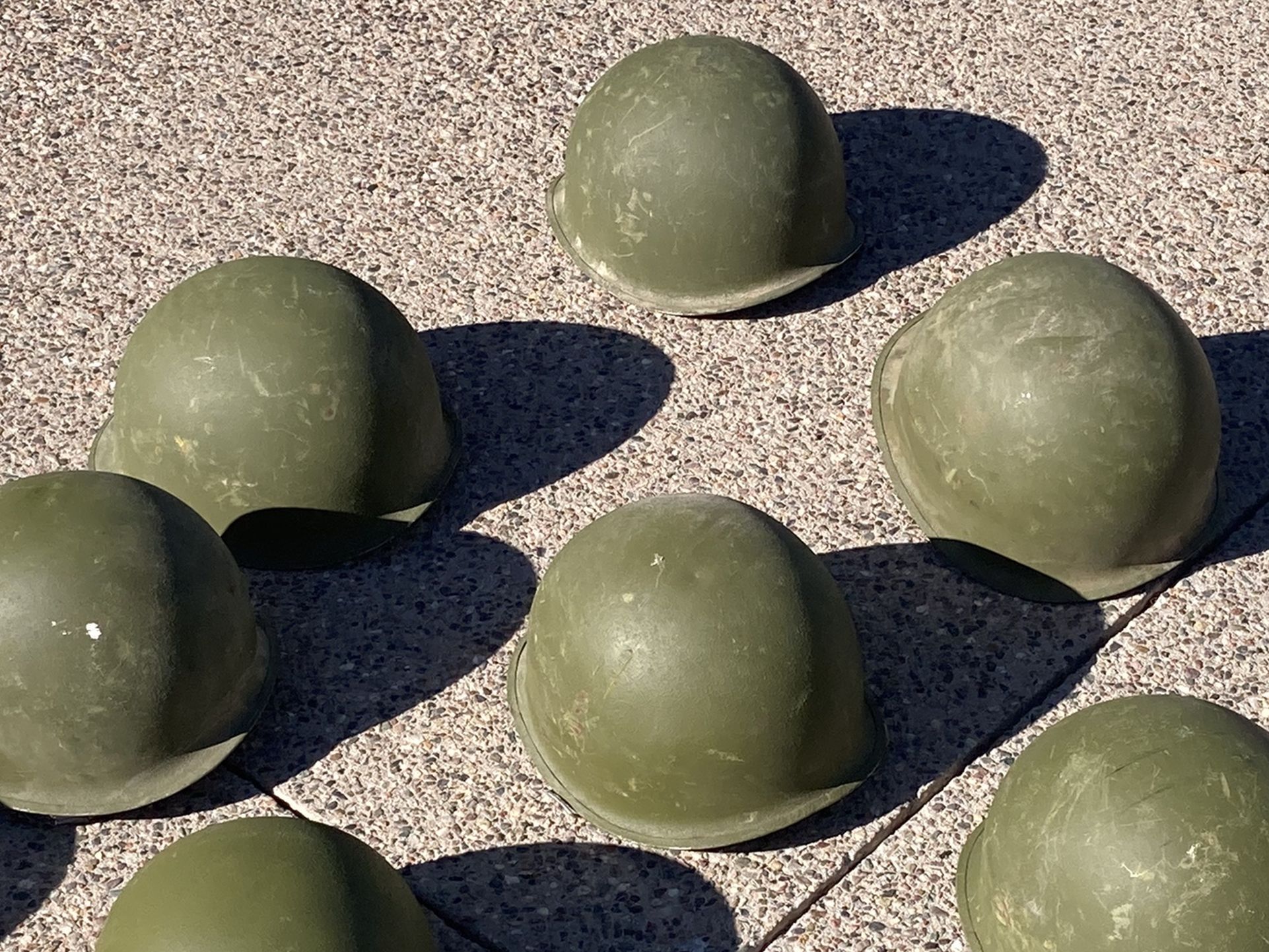 Large vintage lot M1 helmet helmets shells Vietnam era No Liners Great For Art