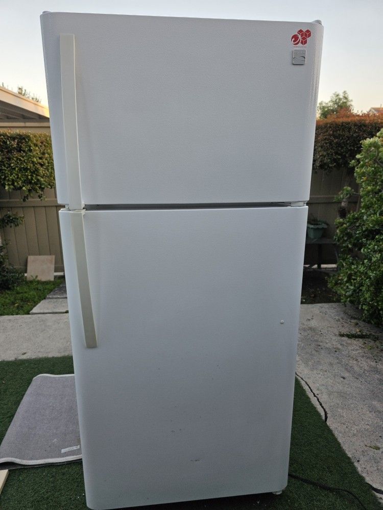 Kenmore Fridge